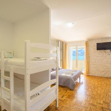 Galinec With Mountain And Seaview Apartment Метайна Стая снимка
