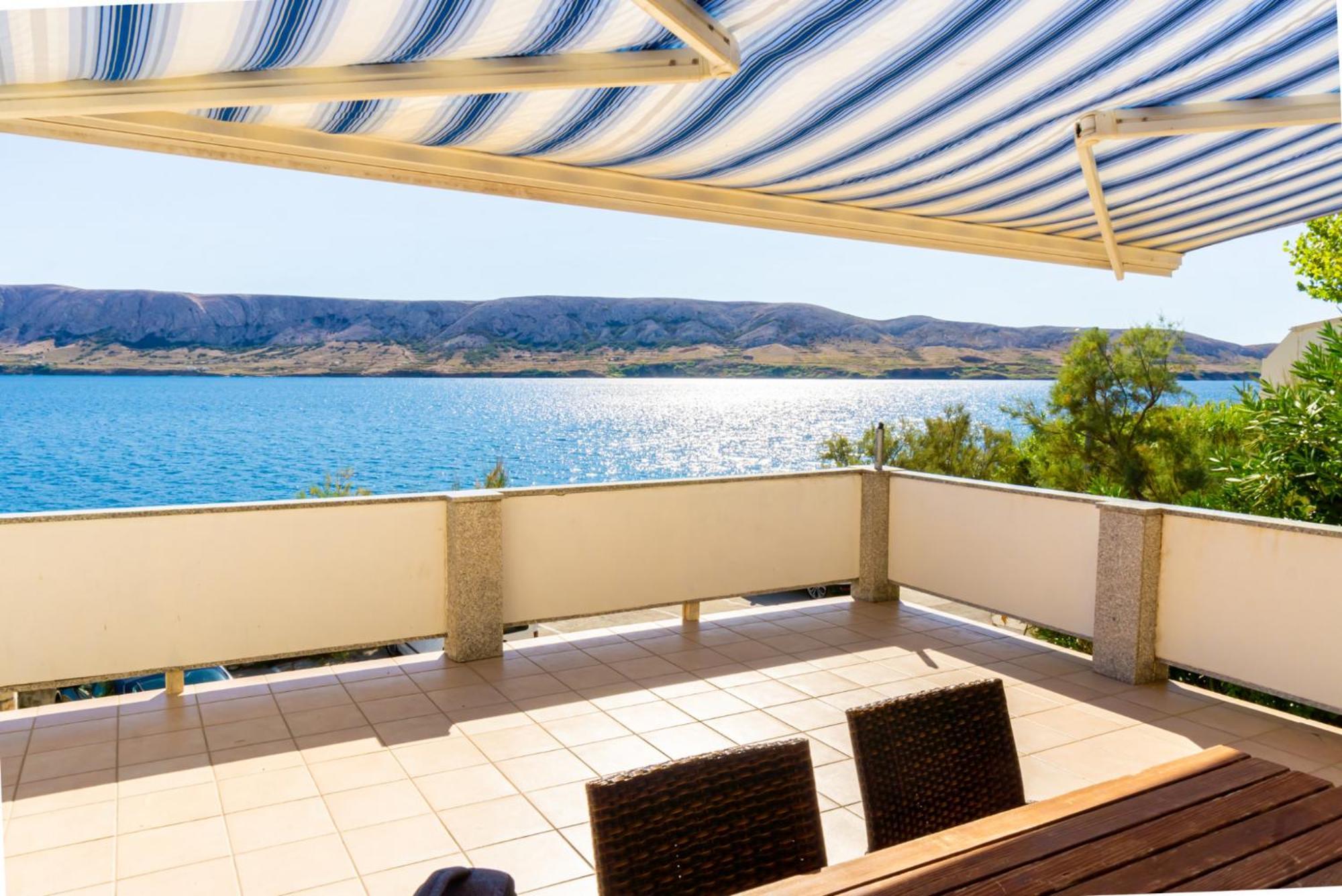 Galinec With Mountain And Seaview Apartment Метайна Стая снимка